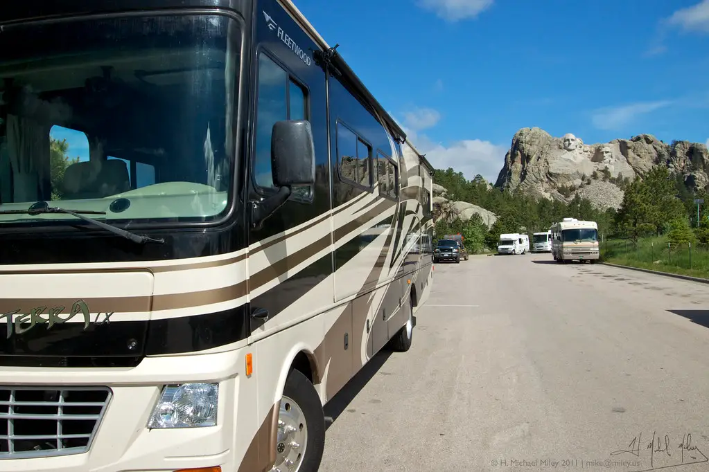 What is the Best Keystone 5th Wheel? [2024] RV Brands